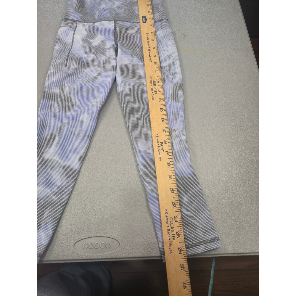 Athleta Salutation Stash Pocket II Capri Leggings XXS Blue Tie Dye Stripe Yoga - Picture 2 of 7